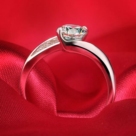 Swarovski Zirconia Alternatives to Diamond Engagement Rings - Click Image to Close
